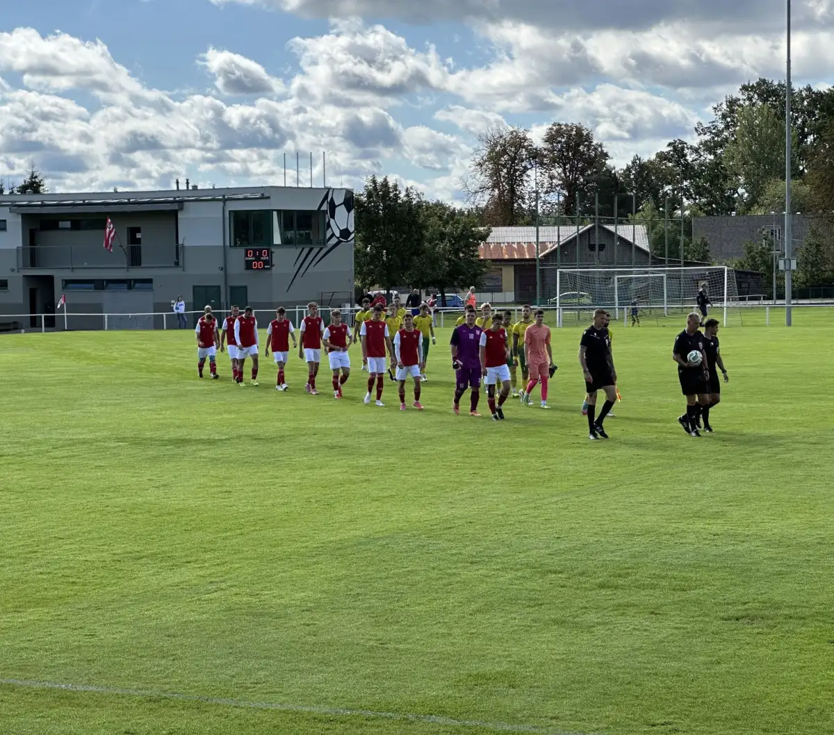 FK SKALNÁ VS TJ KARLOVY VARY - DVORY